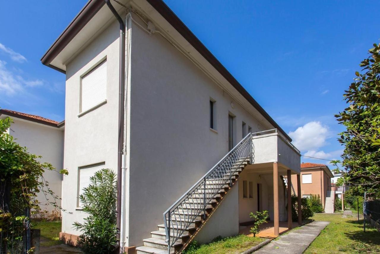 Villa Bianca - Home Immobiliare Jesolo Экстерьер фото