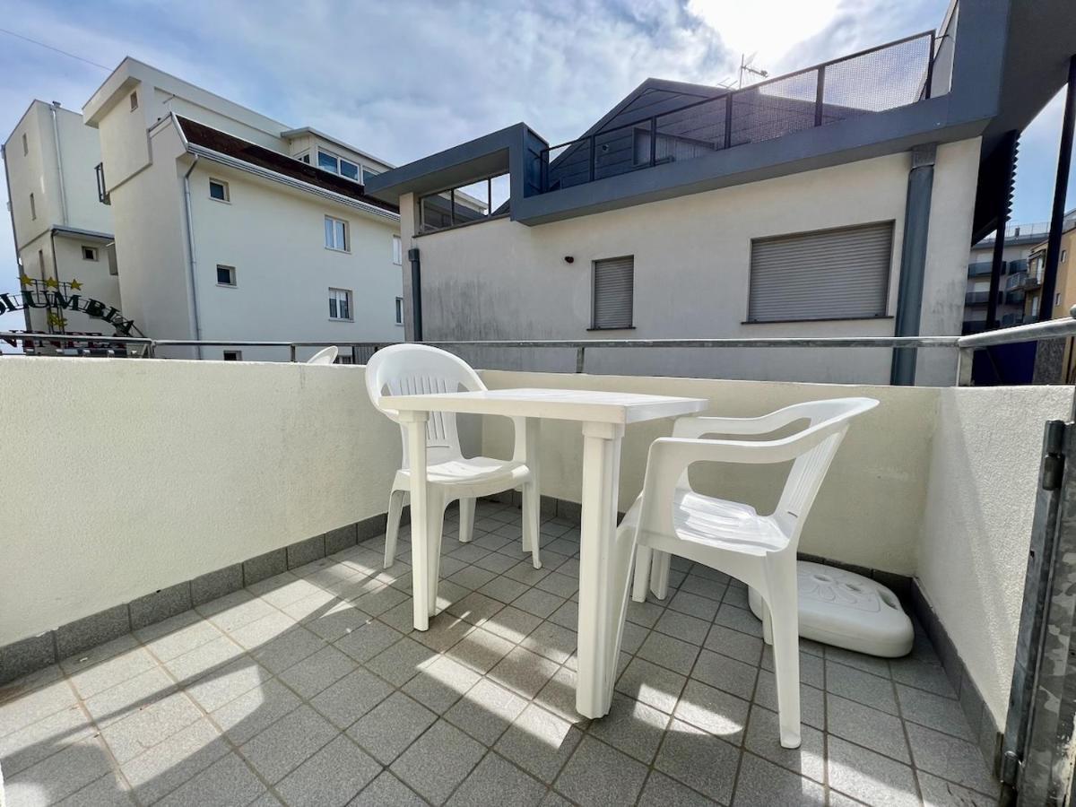 Villa Bianca - Home Immobiliare Jesolo Экстерьер фото